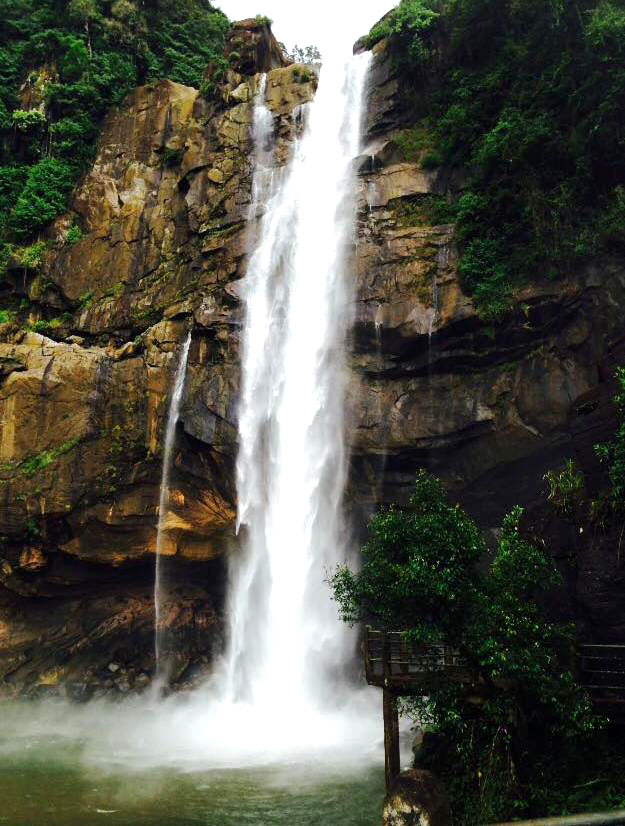 Aberdeen Waterfall